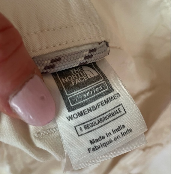 The North Face White Cargo Straight-Leg Pants - Picture 4 of 9